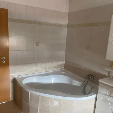 „thea“ * Bad Lausick