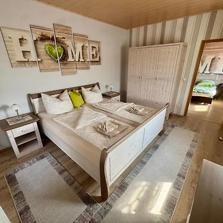 Apartment „thea“ *