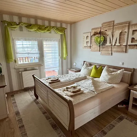 Apartment „thea“ *